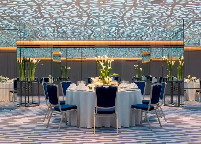 5 star hotel: Le Gray