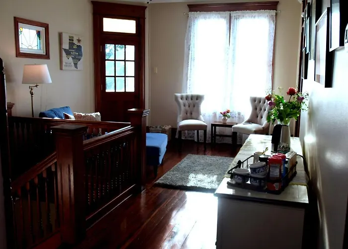 Bed and Breakfast Three Danes