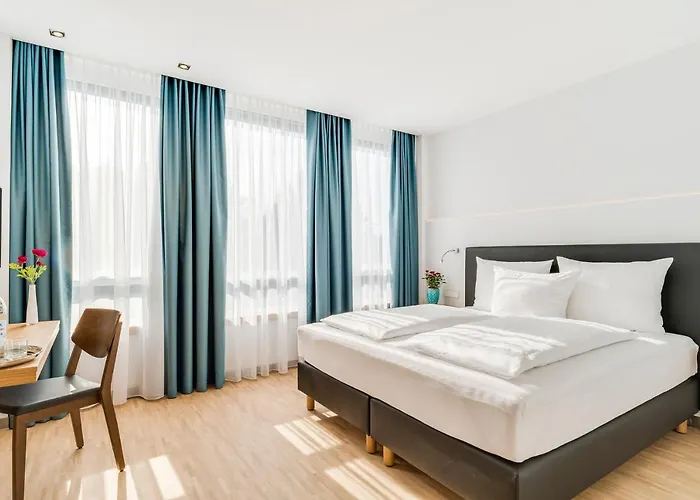 3 SterneHotel Apfelrot