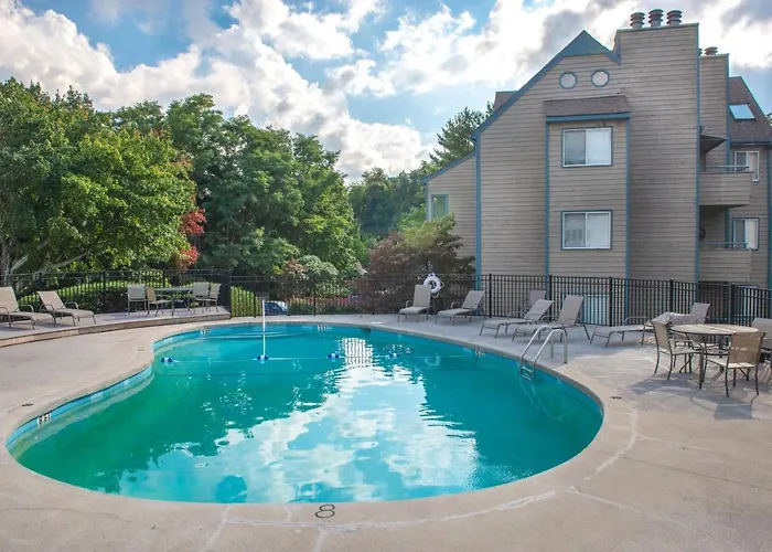 Apartment: Gatlinburg Summit Woods Condo