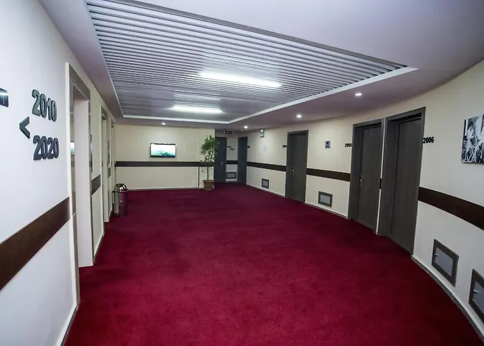 Hotel Corner Inn