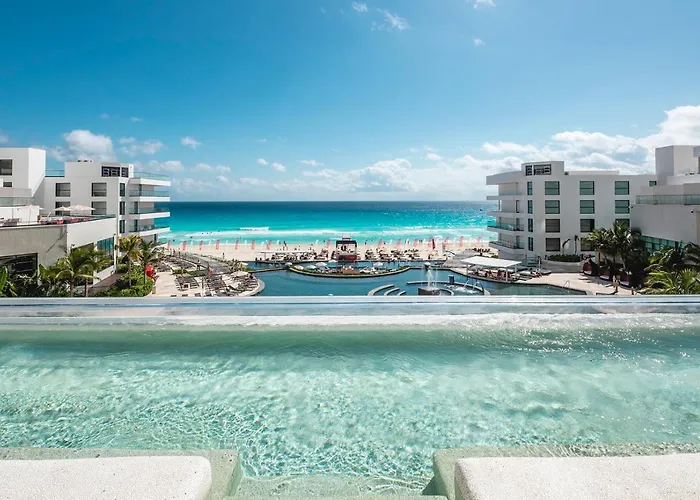 Armar House, All-Inclusive Cancun With Golf Course