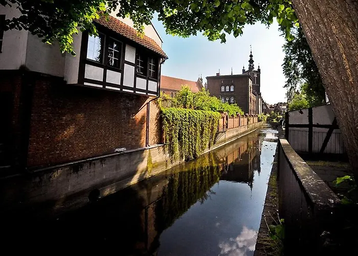 World Hostel - Old Town