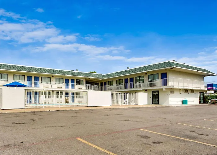 Avera Suites