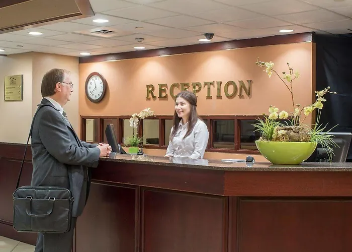 Capital Hill & Suites