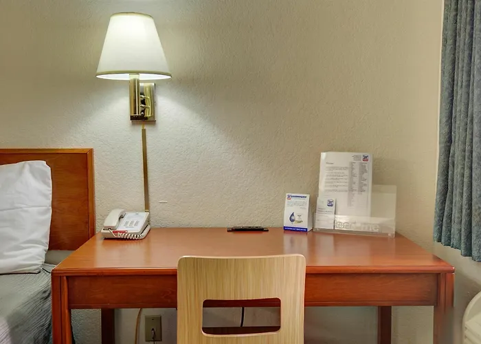 Good Nite Inn Sylmar