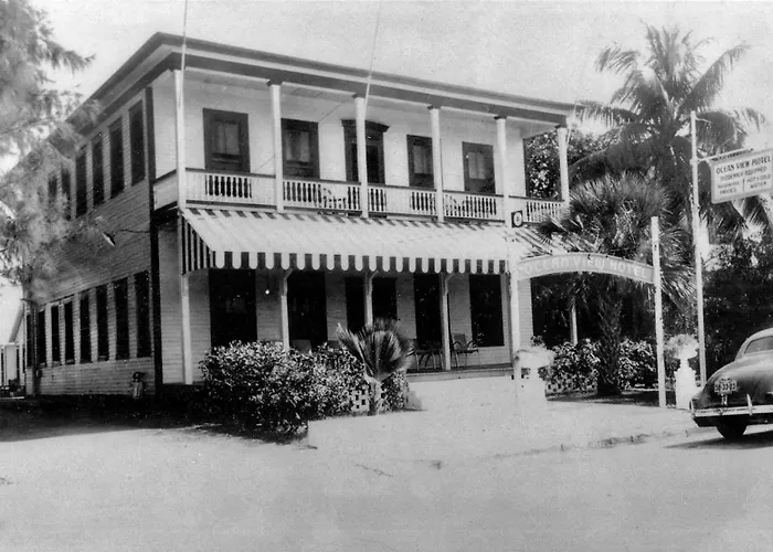 Hotels with a view Avalon Bed And Breakfast (Adults Only)