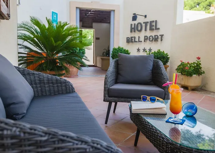 Bell Port Hotel