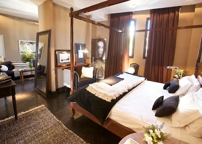 Hotel with pool: Ultra Hotel Buenos Aires