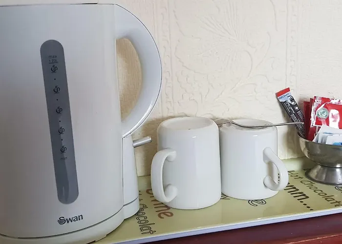 Hotel near College: Pleasure Hotel By The Beach.