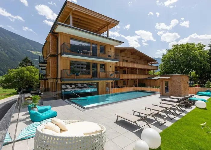 Zillertal Klee Mit Restaurant KleemenTine
