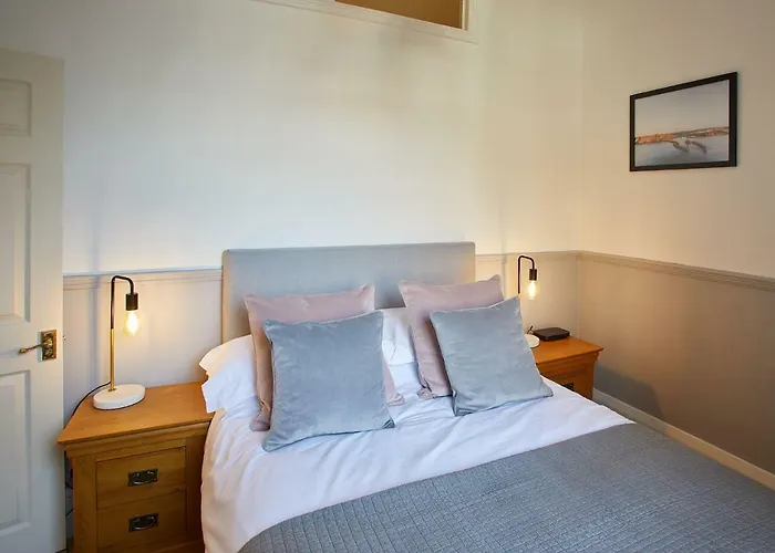 Host & Stay - Havelock Place