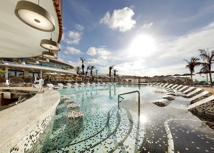 Luxe hotel: Hard Rock Hotel Tenerife