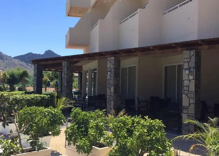 Relax Hotel