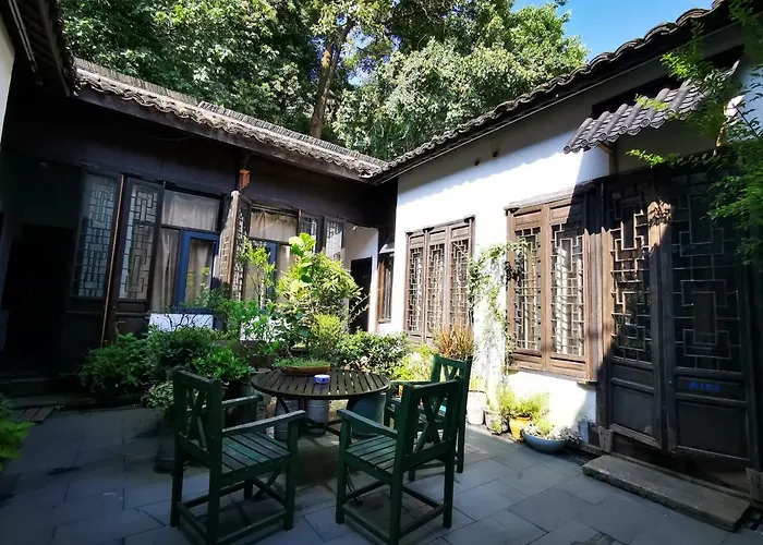 Hofang Guest House