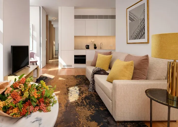 Trip to College Ouro Grand By Level Residences
