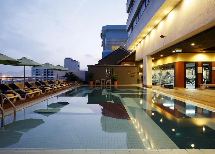 Luxury hotel only: Centara Hotel Hat Yai