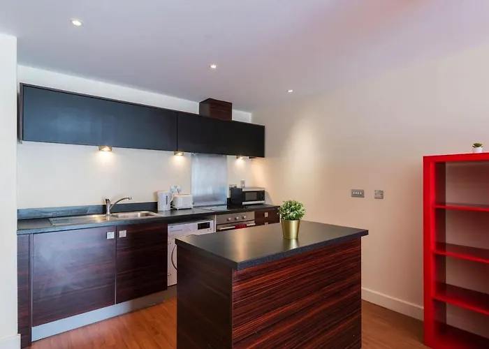 Spacious Birmingham City Center Apartment At Ryland Street By Hf Group