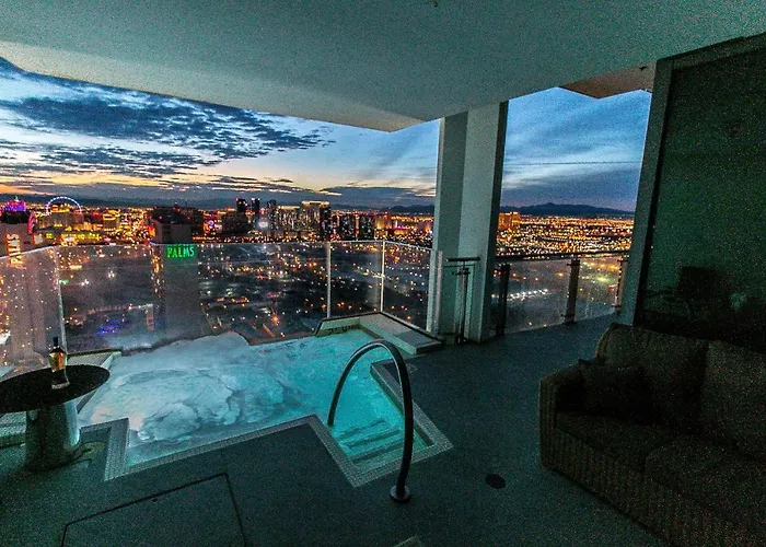 Vacation rental: Dream Penthouse At Palms Place