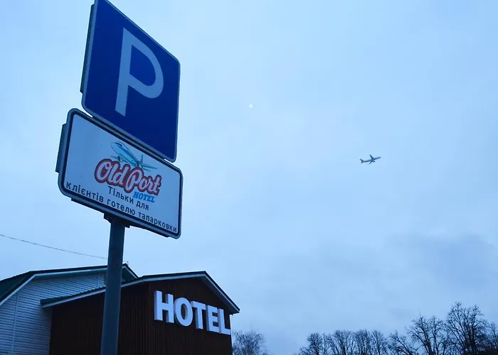 Old Port Hotel