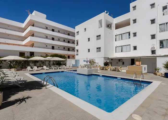 Hotel que admite mascotas: Apartamentos San Antonio Beach