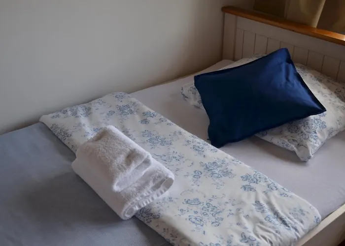 Hotel Na Statku Mirošov